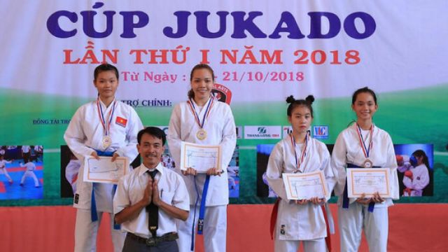 <h3>TTVN | Giải vô địch Karate nữ ĐBSCL mở rộng lần 1- 2018 - Cúp Jukado: Đồng Tháp nhất toàn đoàn</h3>